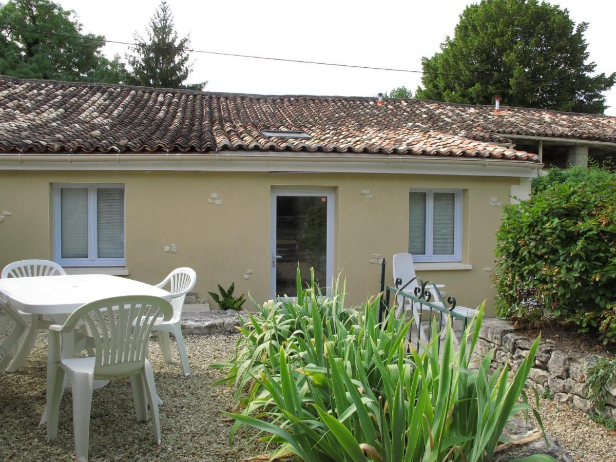 Maison Du Ruisseau Malaville Esterno foto