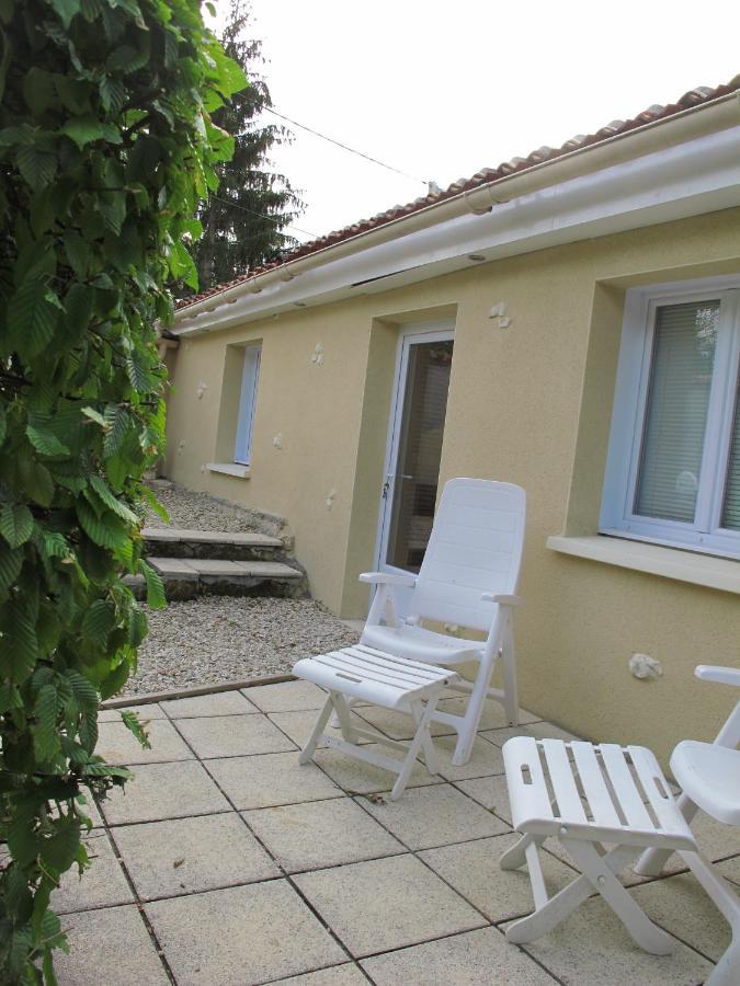 Maison Du Ruisseau Malaville Esterno foto